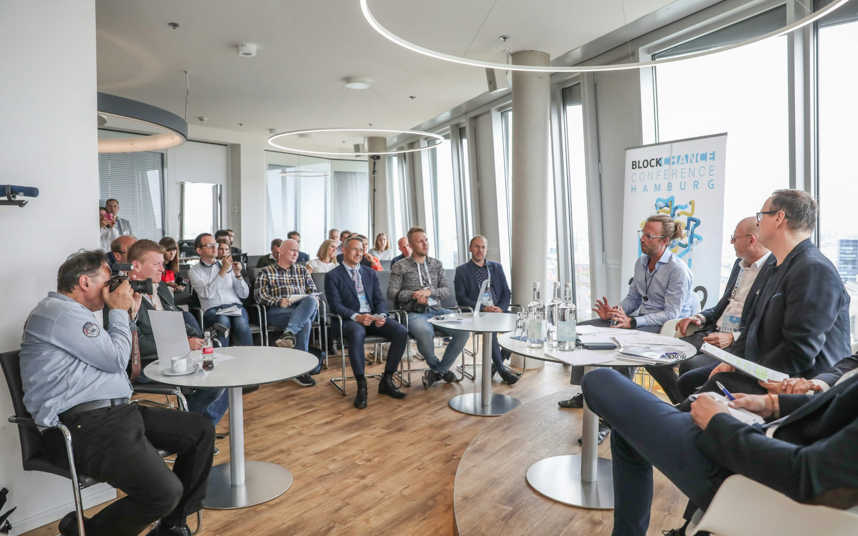 TECHNOLOGY TRENDS TRANSFORMING THE EVENT LANDSCAPE