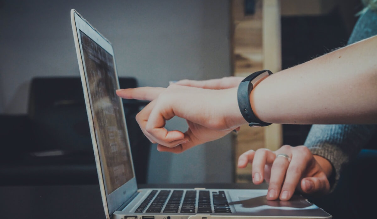 Industry Trends Analysis: Staying Ahead Of The Curve In Business And Finance